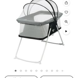 Bassinet 