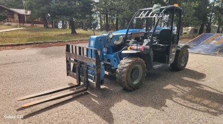 2018 Genie GTH-5519 Reach Forklift