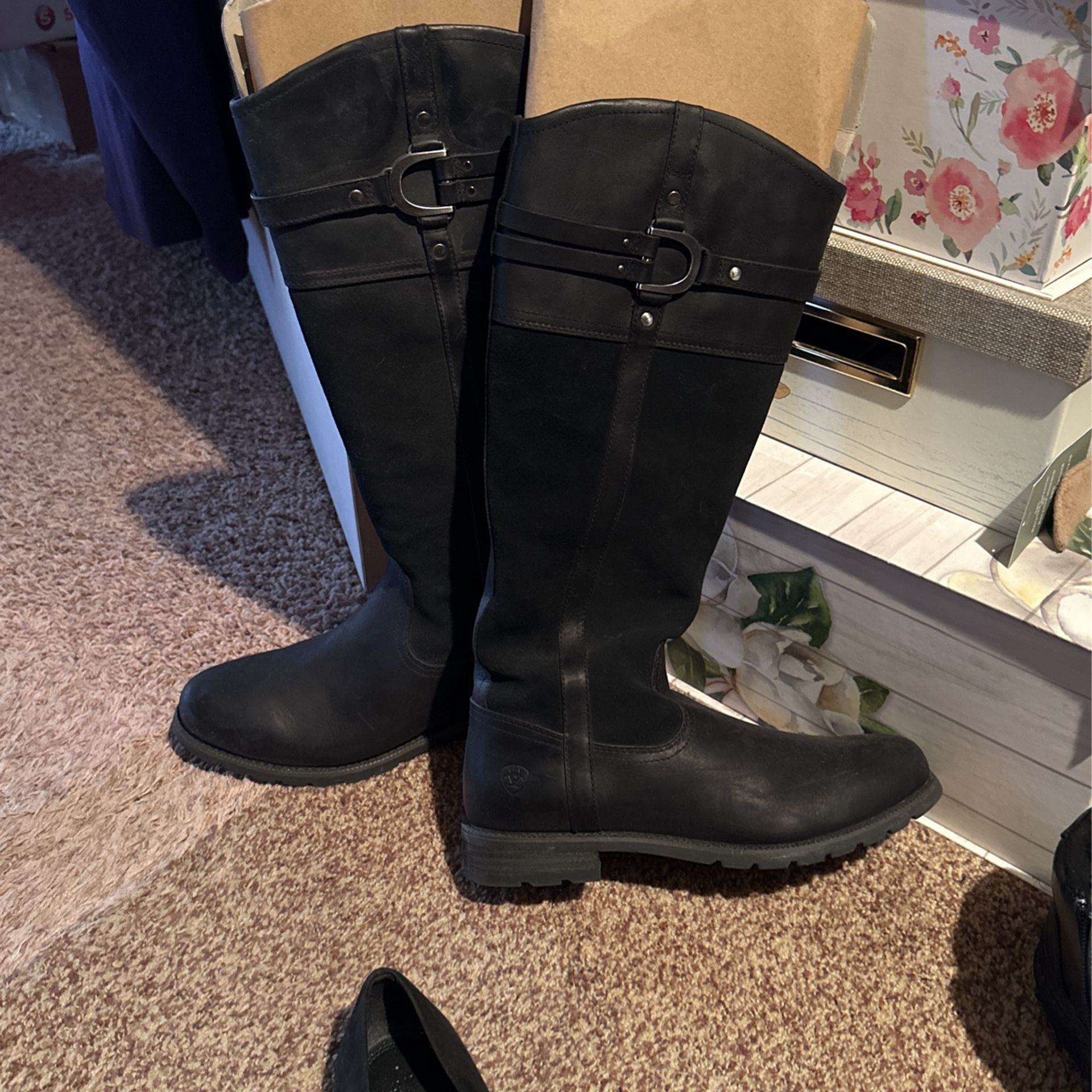 Ariat Women Boots