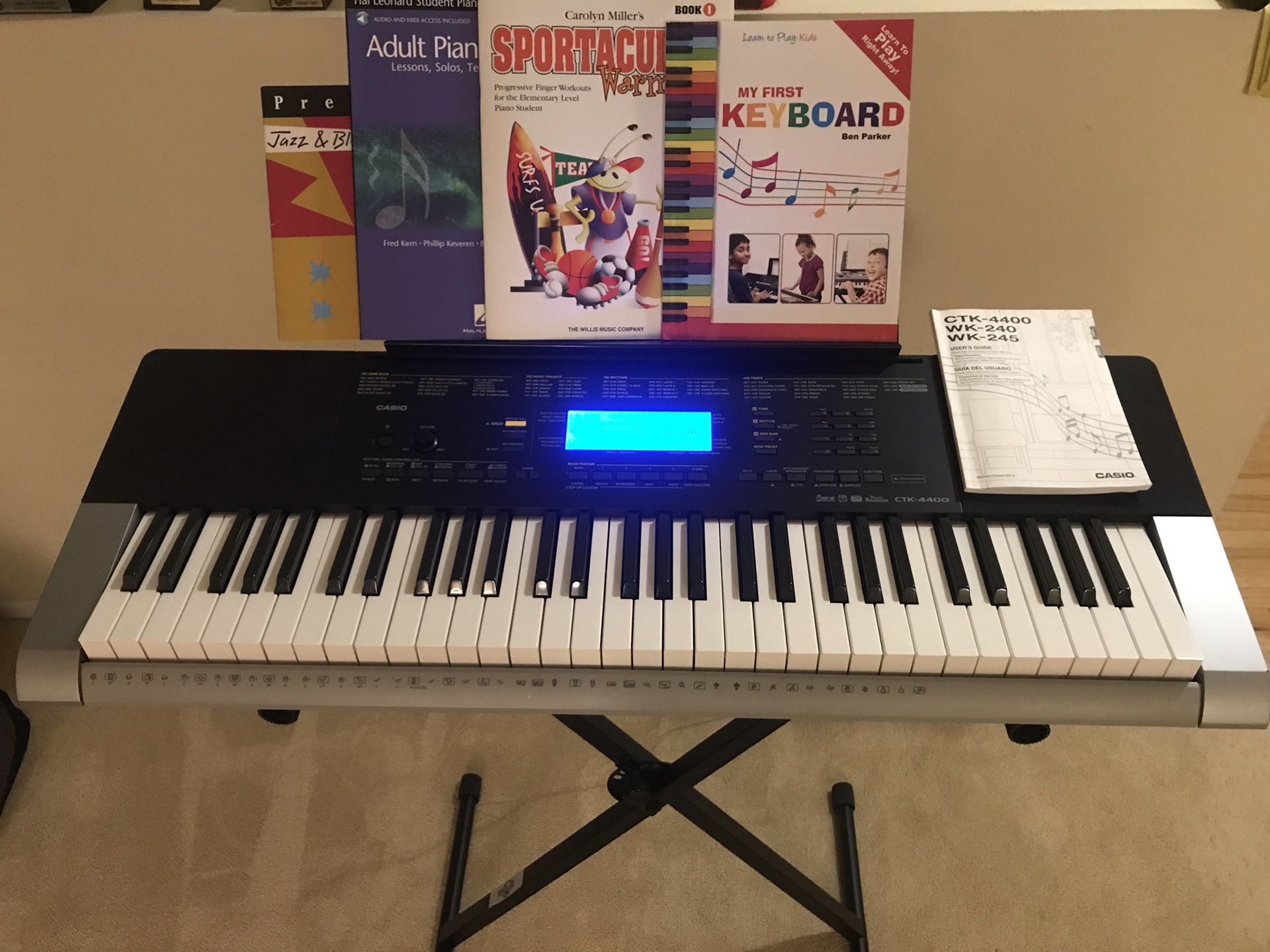 Casio CTK-4400 Keyboard 🎹+ stand, headphones 🎧 and beginners music books