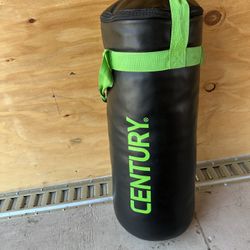 Youth Hanging Punching Nah