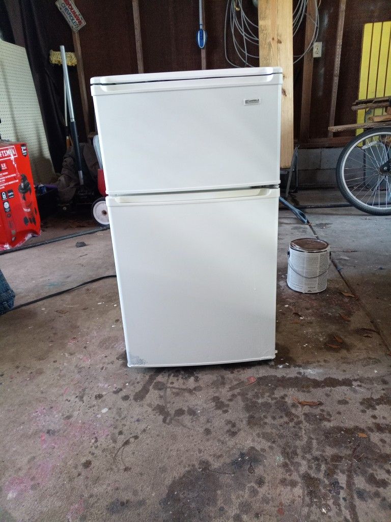 Kenmore Fridge Can 20 Wide And 31 Long