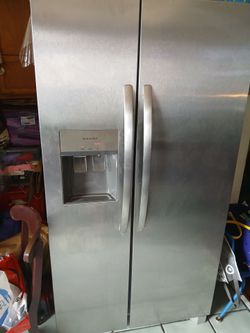 Frigidaire refrigerator