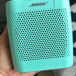 Bose SoundLink Color/ Bluetooth Speaker 