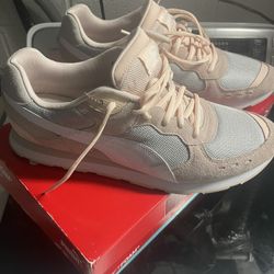 Puma Size 13 Men Sneakers
