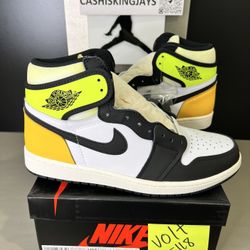 Jordan 1 Retro High White Black Volt University Gold Size 10 Men 6y  Brand New Meet Ups at Durango Casino 🎰 