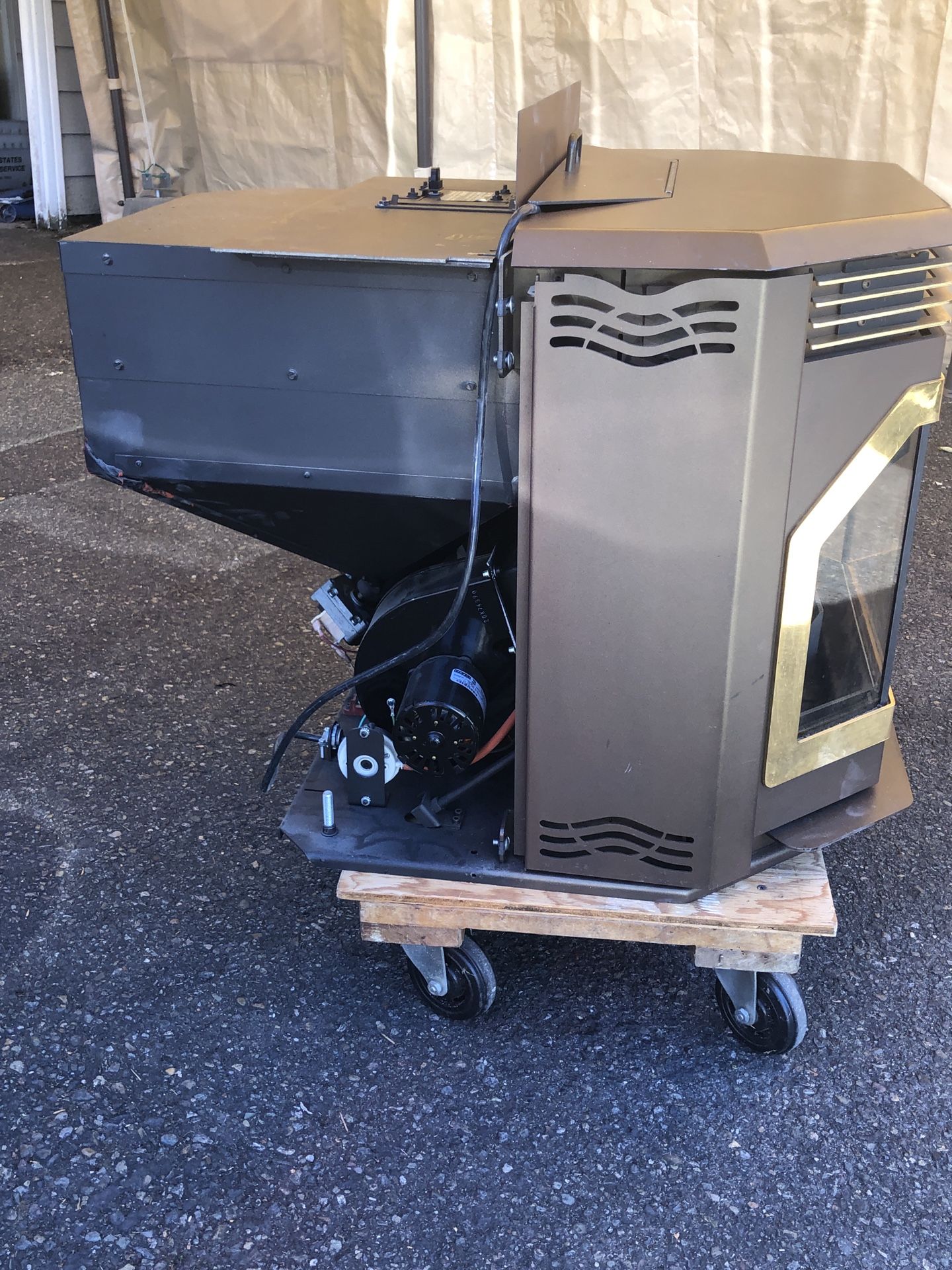 Country Pellet Stove Insert for Sale in WA OfferUp