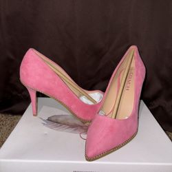 Coach Pink Suede Heels – Elegant, Flirty & Rare Find!