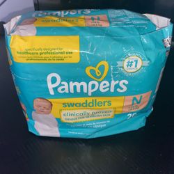 🍼 Newborn Diapers Bundle – 126 Total (Pampers & Huggies) – $31