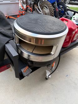 Solo Stove pizza oven