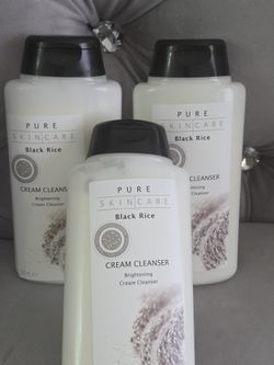 Black Rice Skin Cleanser