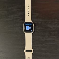 Apple Watch SE (White)
