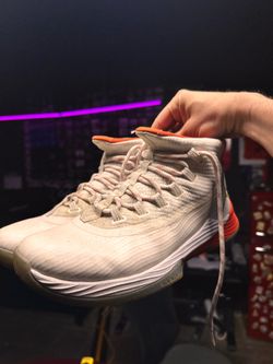 Jordan Ultra Fly 2 “History of Flight” – Size 10.5 – $75