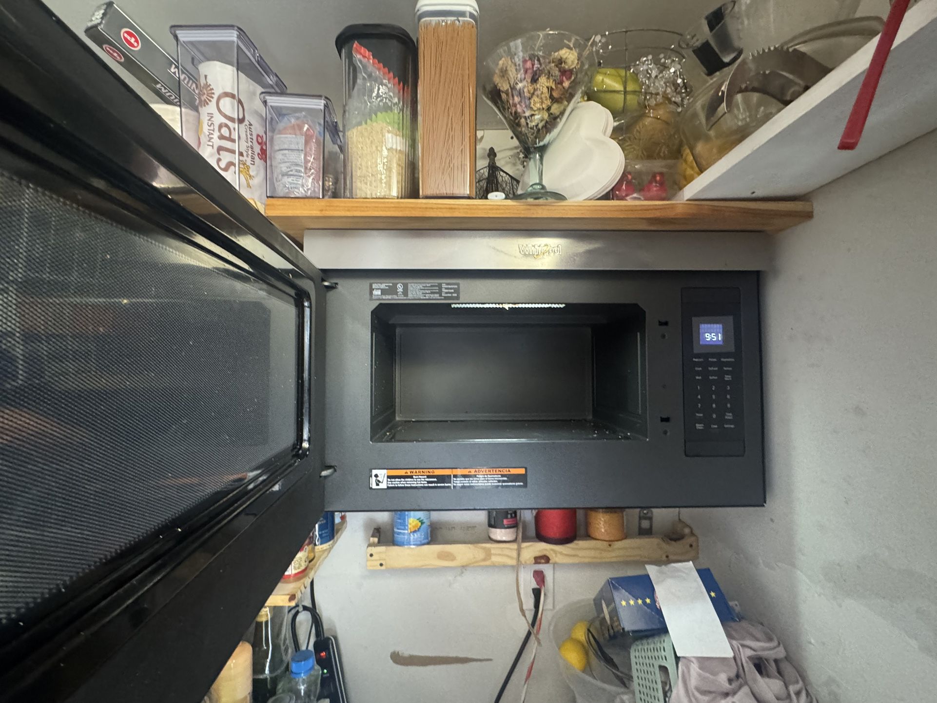 Platelless Microwave