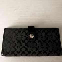 Coach Check Book/ Credit Card Slots 