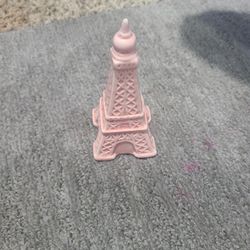 Eiffel Tower Pink Statue