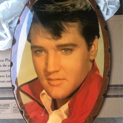 Elvis frame