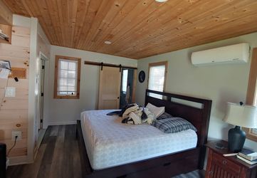 King size bed