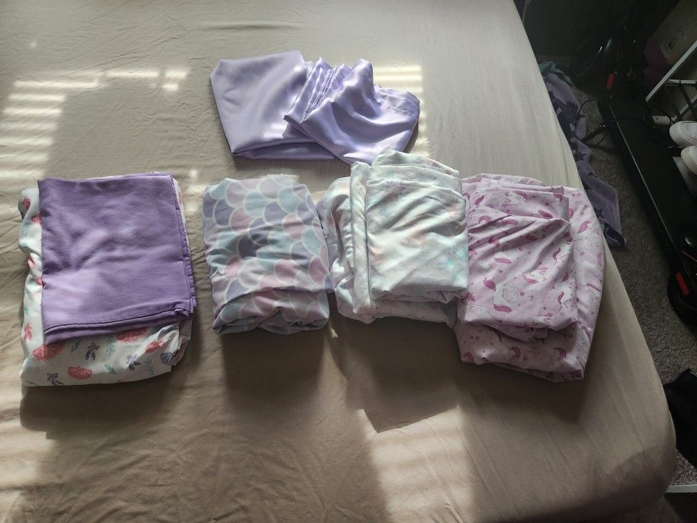 Girls Twin Bedding Sets