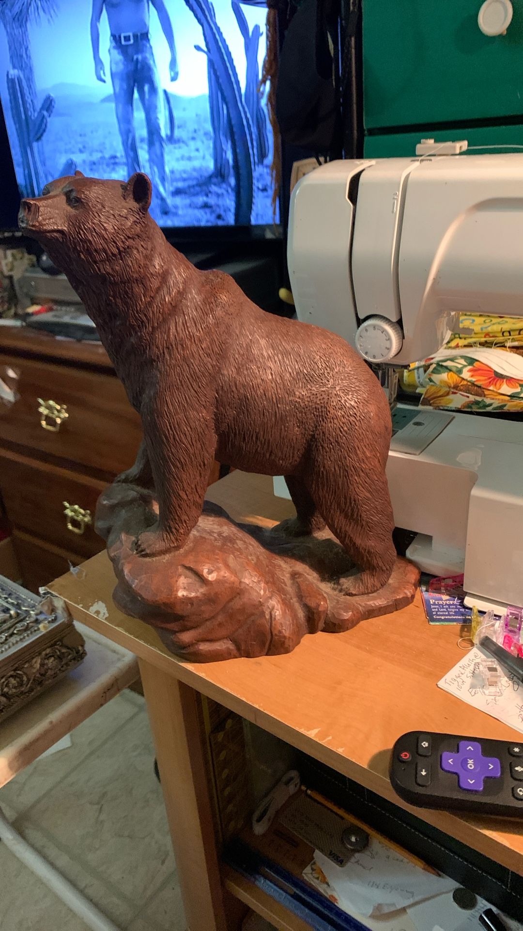 Vintage handcrafted Sculpture Grizzly Bear Red Mill 1988