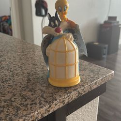 Looney Tunes Piggy Bank