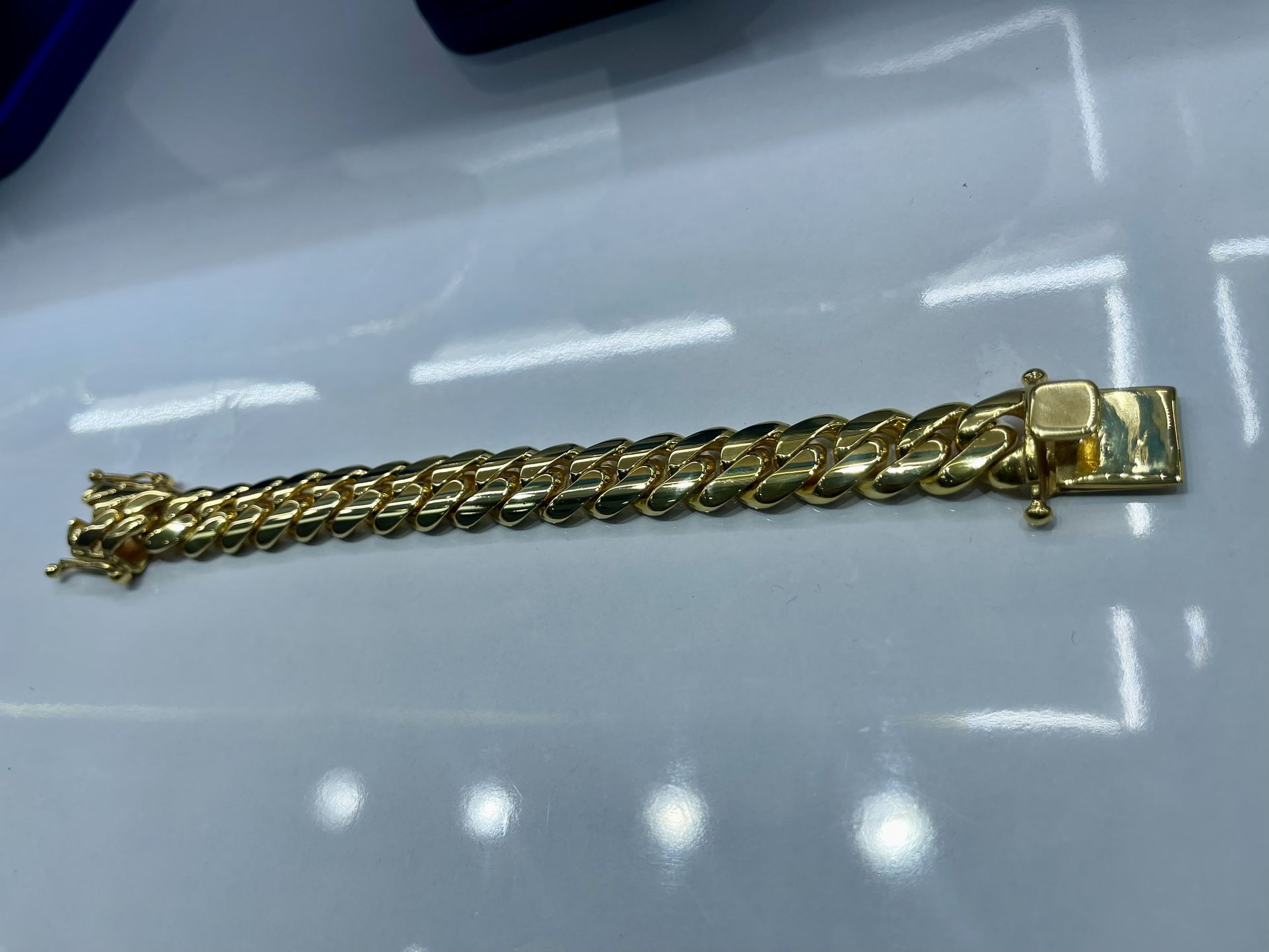 🌴🌍14mm 7” Perfecto 👌🤩 File Miami Cuban Link Bracelet Plated 4-6 Hrs Water Gold Bath 🛁you Can’t Tell If It’s Fake 🤝😀 