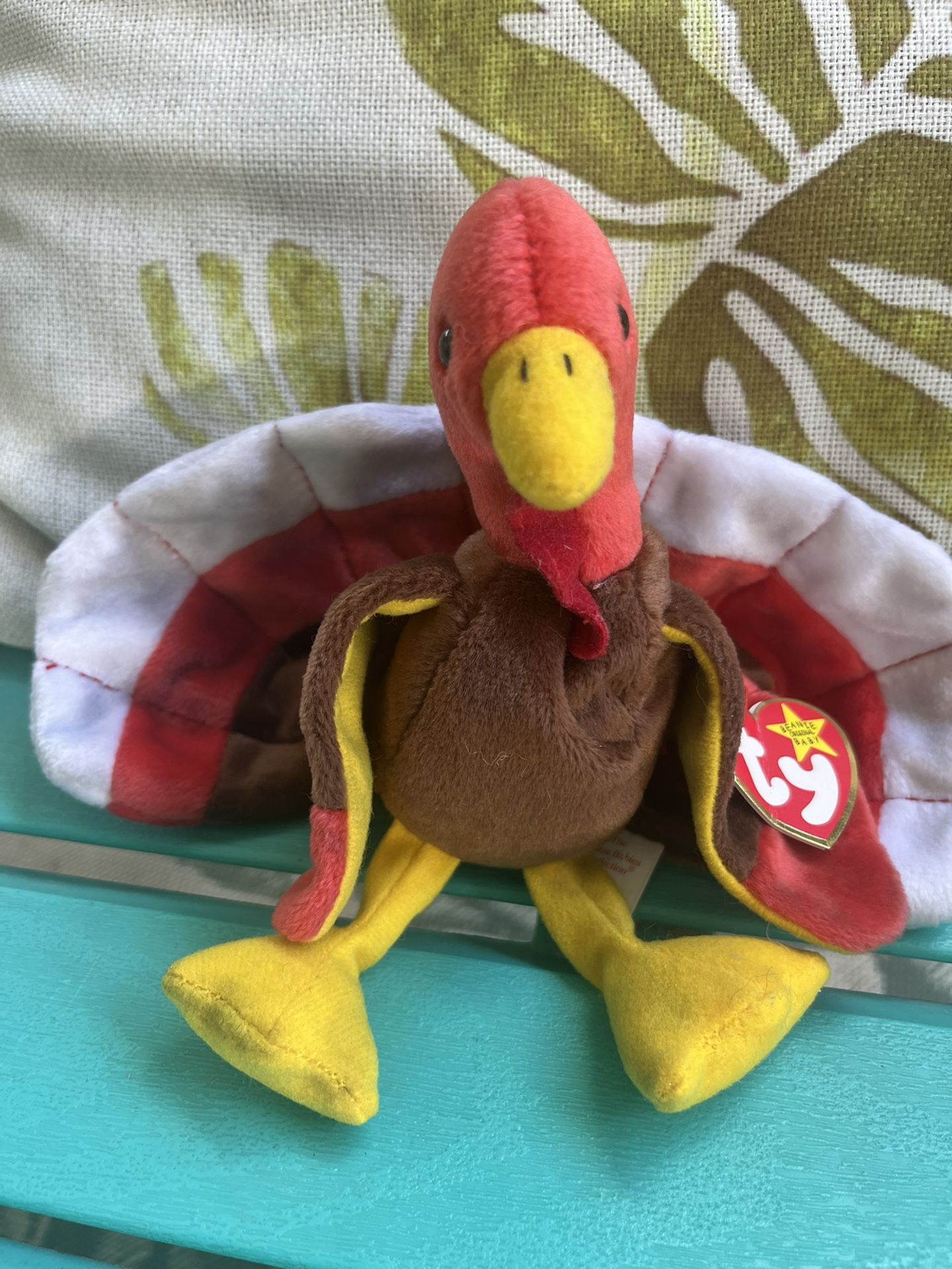 Ty Beanie Baby Collectible Gobbles the Turkey PE Pellets 1996 Retired #4034