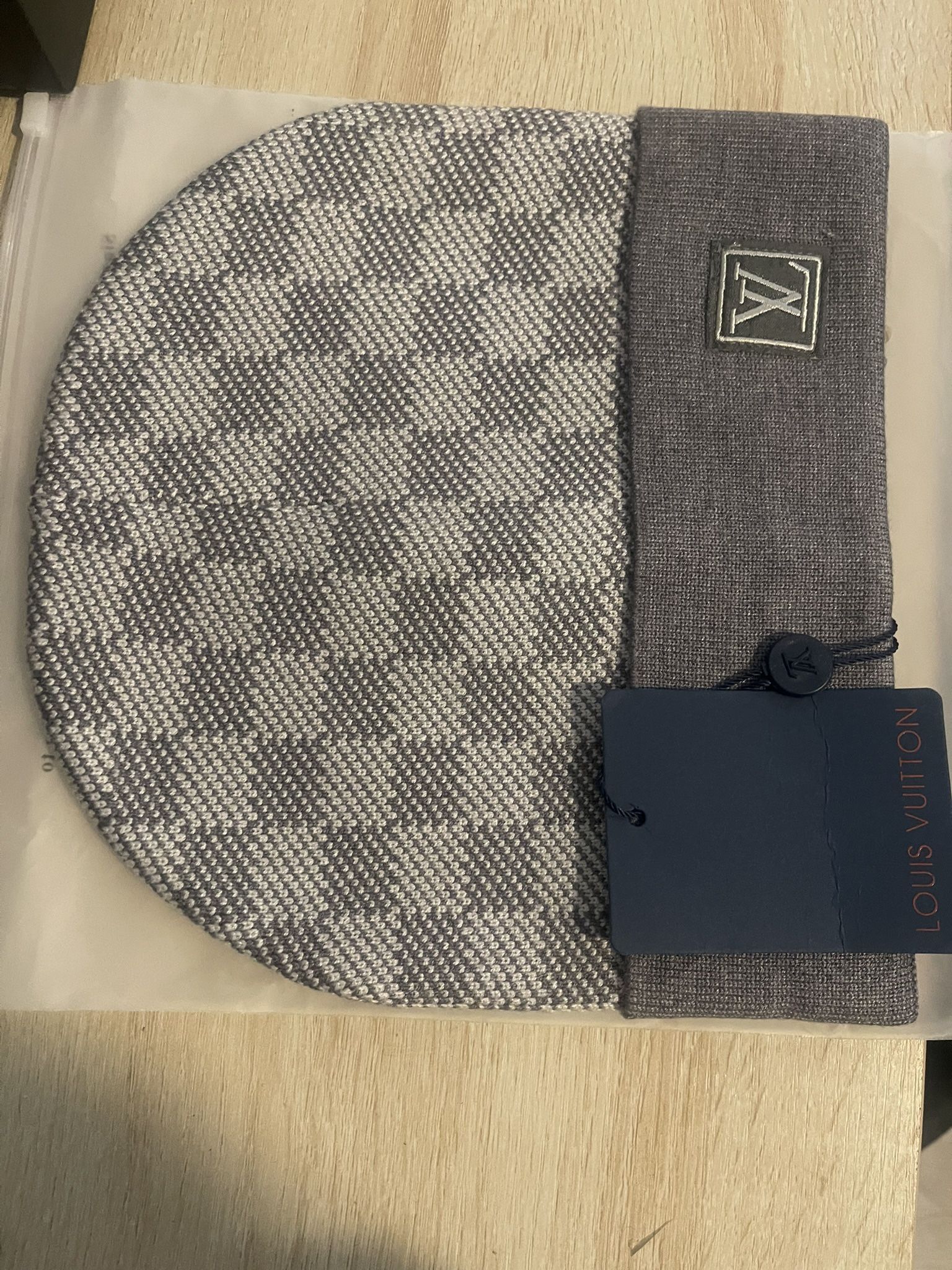 Lv Beanie