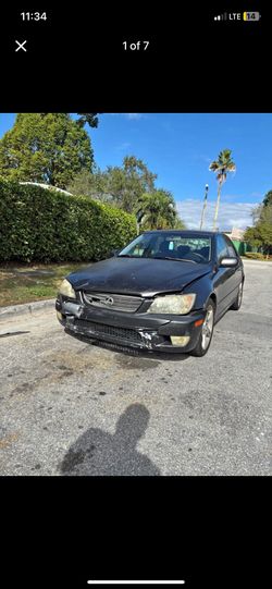 Lexus IS300