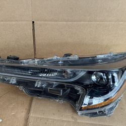2020-2021-2022 Toyota Corolla Headlight Led LH