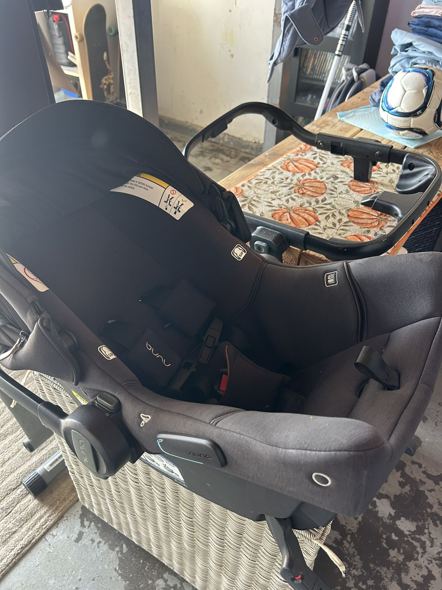 Nuna Car Seat + Ring Adapter