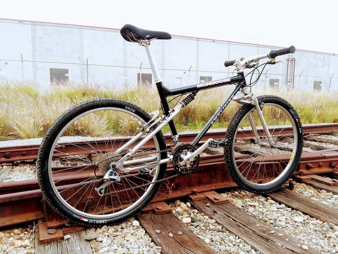 AMP Research B3 フルサスMTB フレーム OEM チタン製モデル Bike Frame