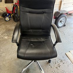 Managers Desk Chair