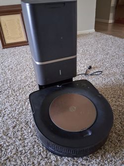 iRobot Roomba S9+ Series - Used