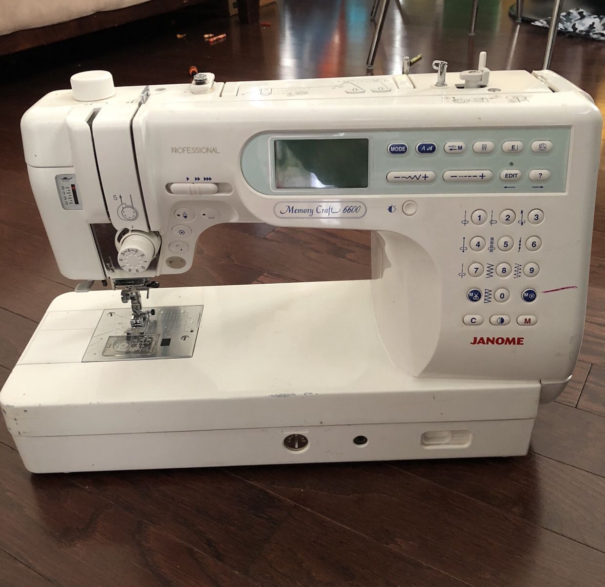 Janome 6600