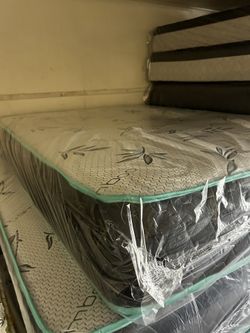 Twin Mattress With Boxspring 