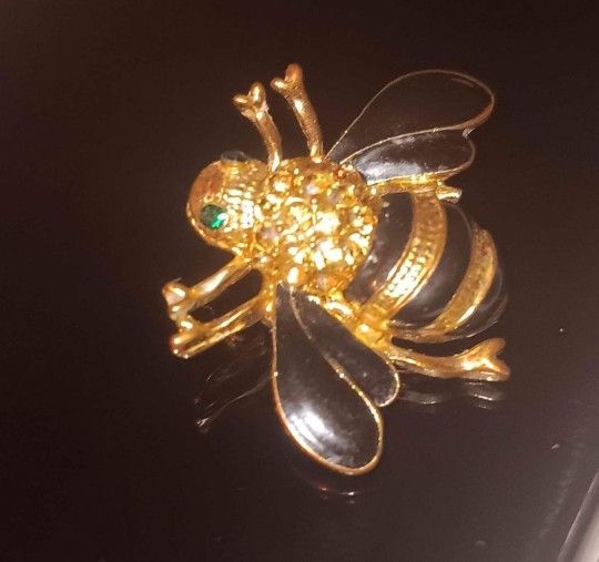 Vintage Bumble Bee Brooch