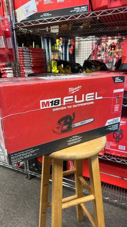 Milwaukee M18 FUEL 14 in. 18V Lithium-Ion Brushless Cordless Battery Top Handle Chainsaw (Tool Only)
