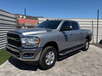 2022 Ram 2500 Big Horn Crew Cab 4X4 64 BOX