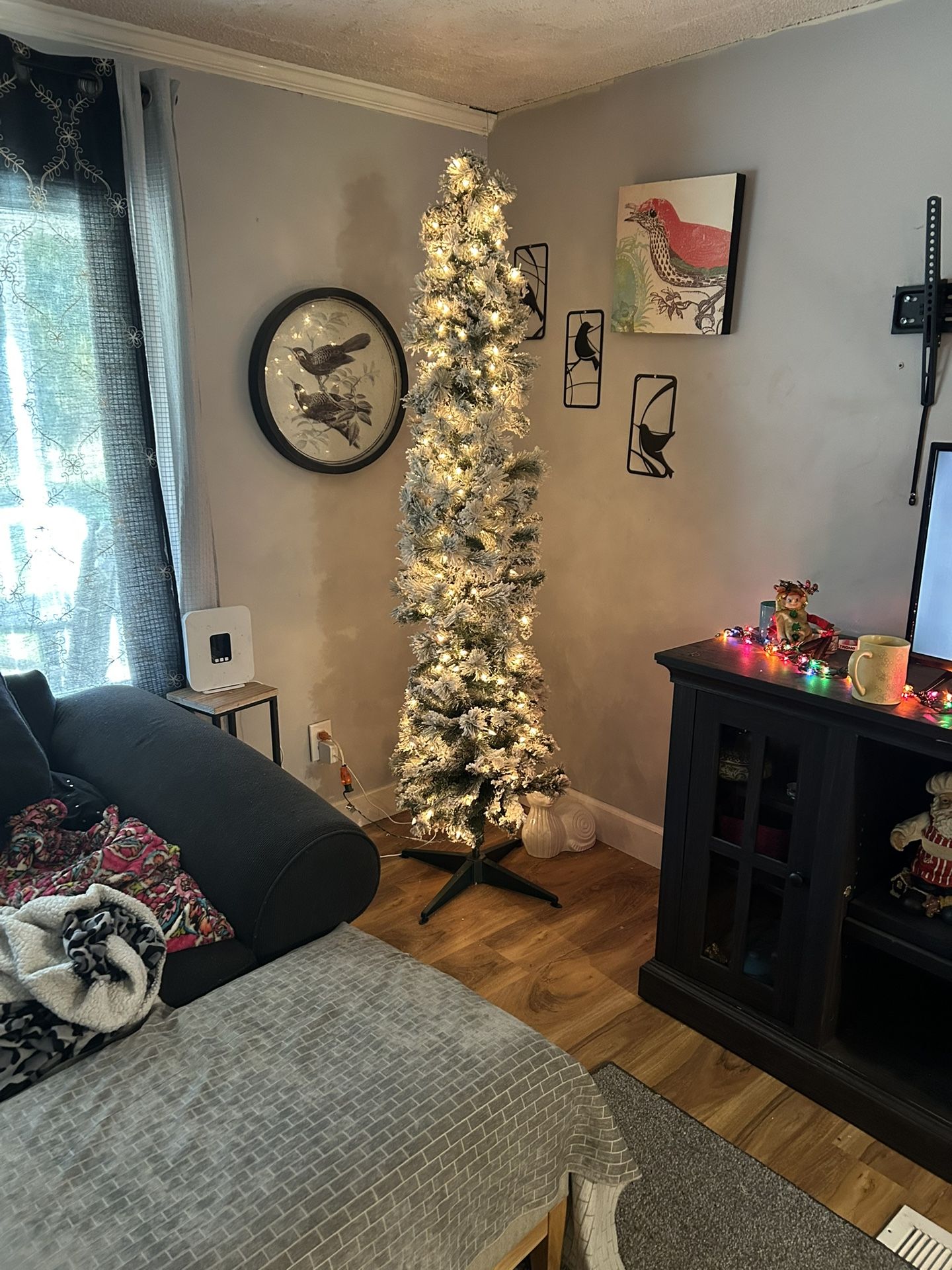 7.5 Flocked Pencil Christmas Tree