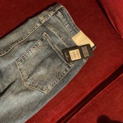 Wrong Size When They Came True Ru