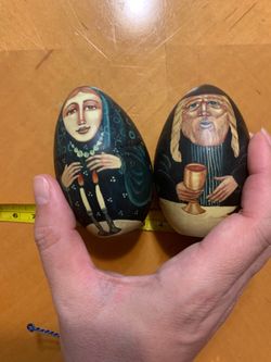 Vintage Hand-Painted Jewish Shabbat Wooden Eggs - Set of 2 pick up in Coral Springs 33071