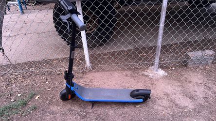 Electric scooter