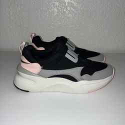 UGG Women’s La Flex Chunky Sneakers Size 7 US Pink & Black Slip On Shoes 1119890