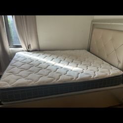 Queen bed With Mattress And Table With Mirror 