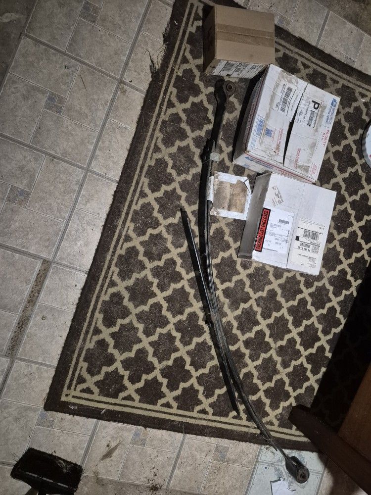 97 Ford Ranger Leaf Spring And Shackles And Bolts