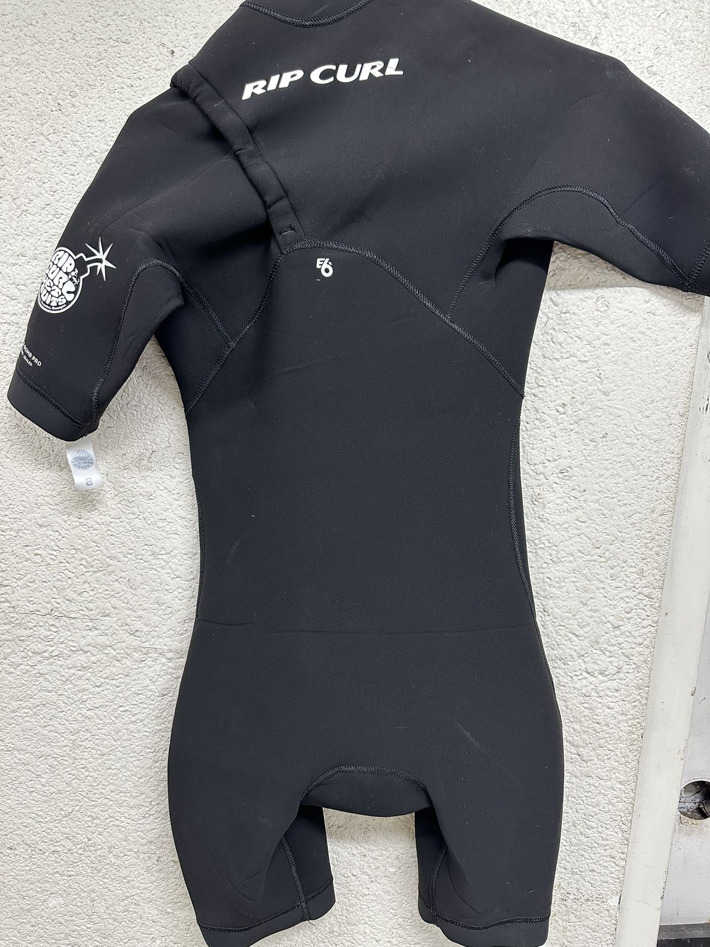 Wetsuit