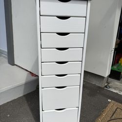 White Long 8 Dresser