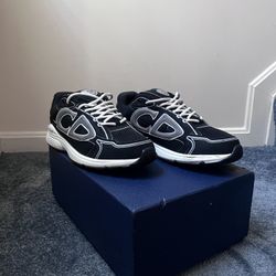 Dior B30 -HOLIDAY SALE 🎁