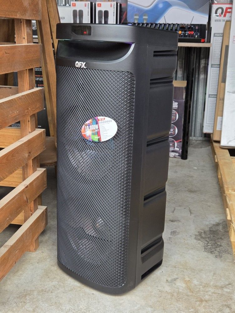 10,000 watts PMPO bluetooth speaker with rechargeable battery